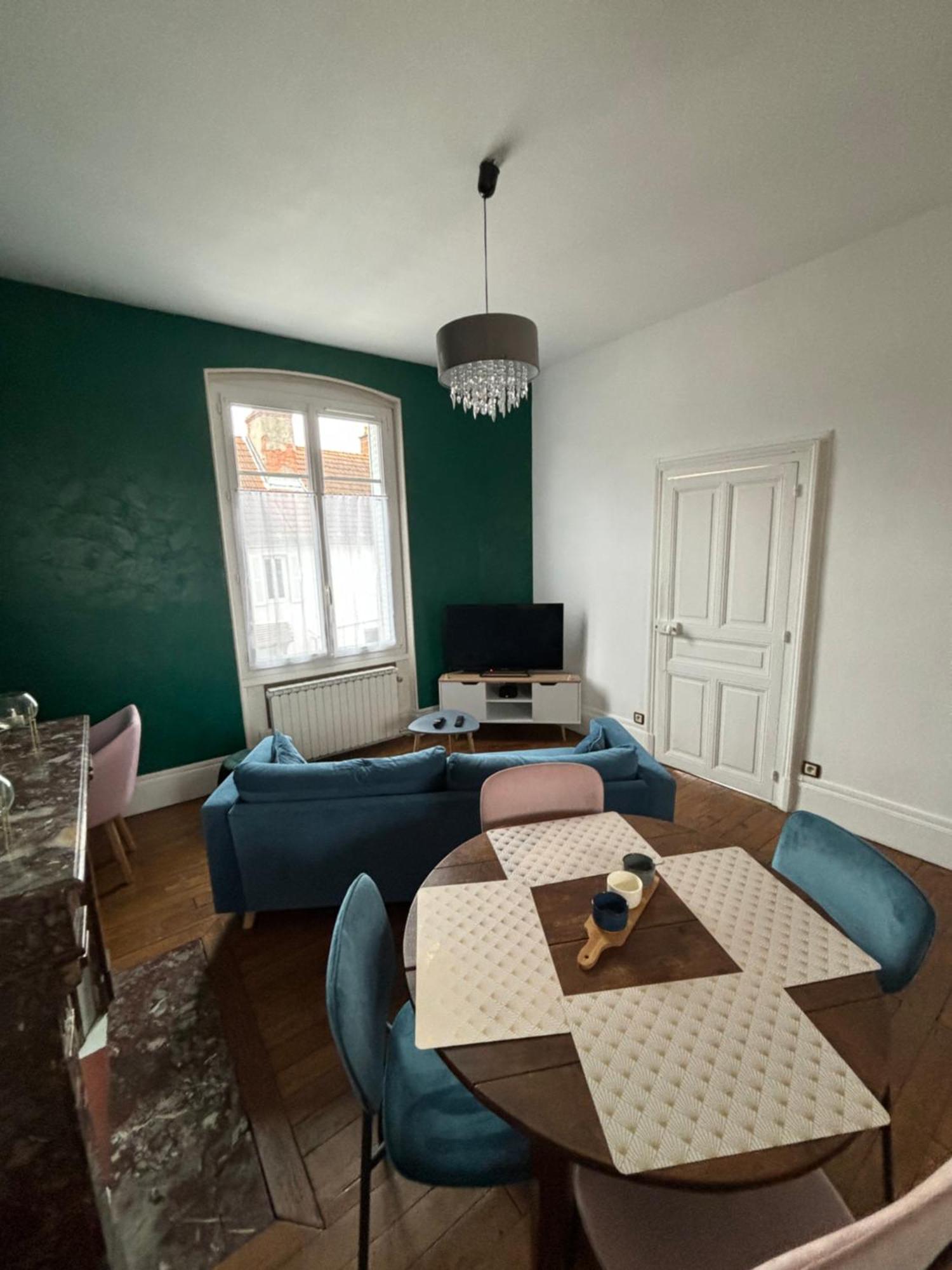 T3 Moulins Avec Garage Proche Gare Apartman Kültér fotó