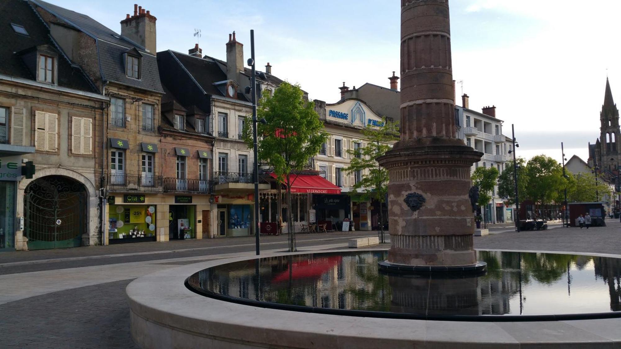 T3 Moulins Avec Garage Proche Gare Apartman Kültér fotó
